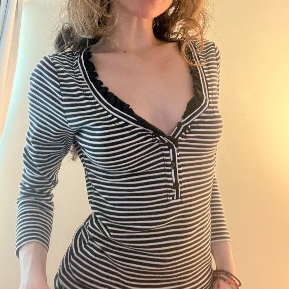 Black and White Striped Long Sleeve Top